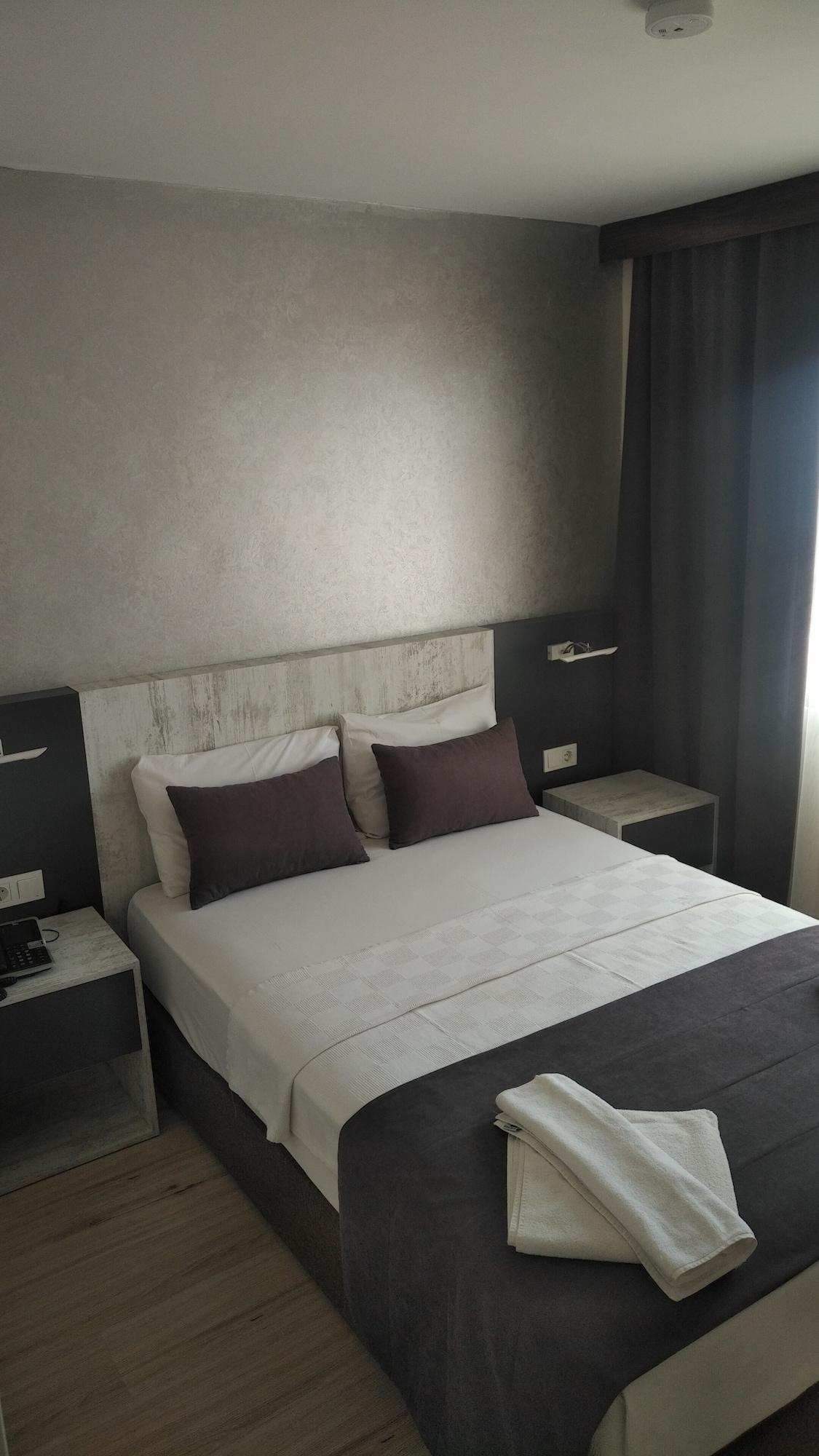 Baris Suite Hotel Кушадасы Экстерьер фото