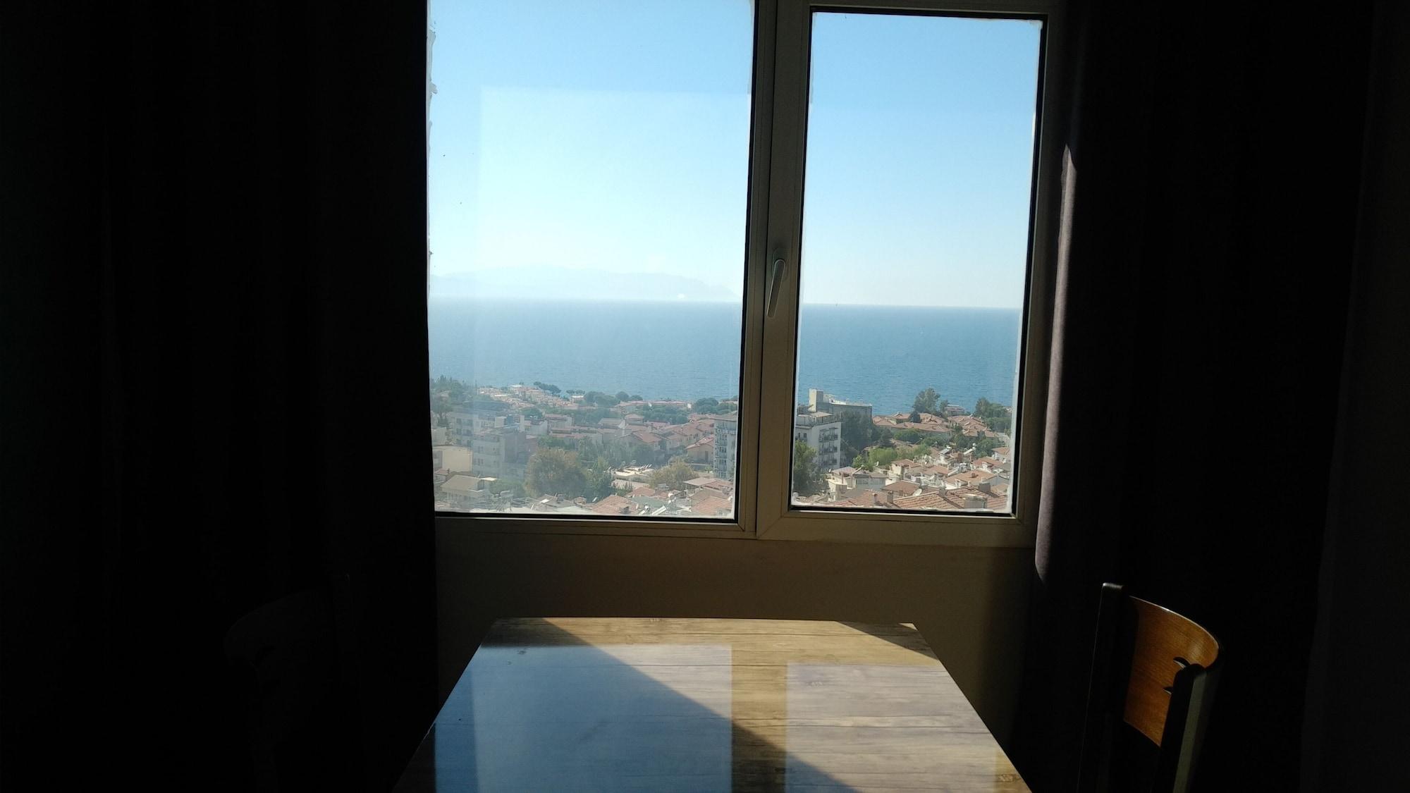 Baris Suite Hotel Кушадасы Экстерьер фото