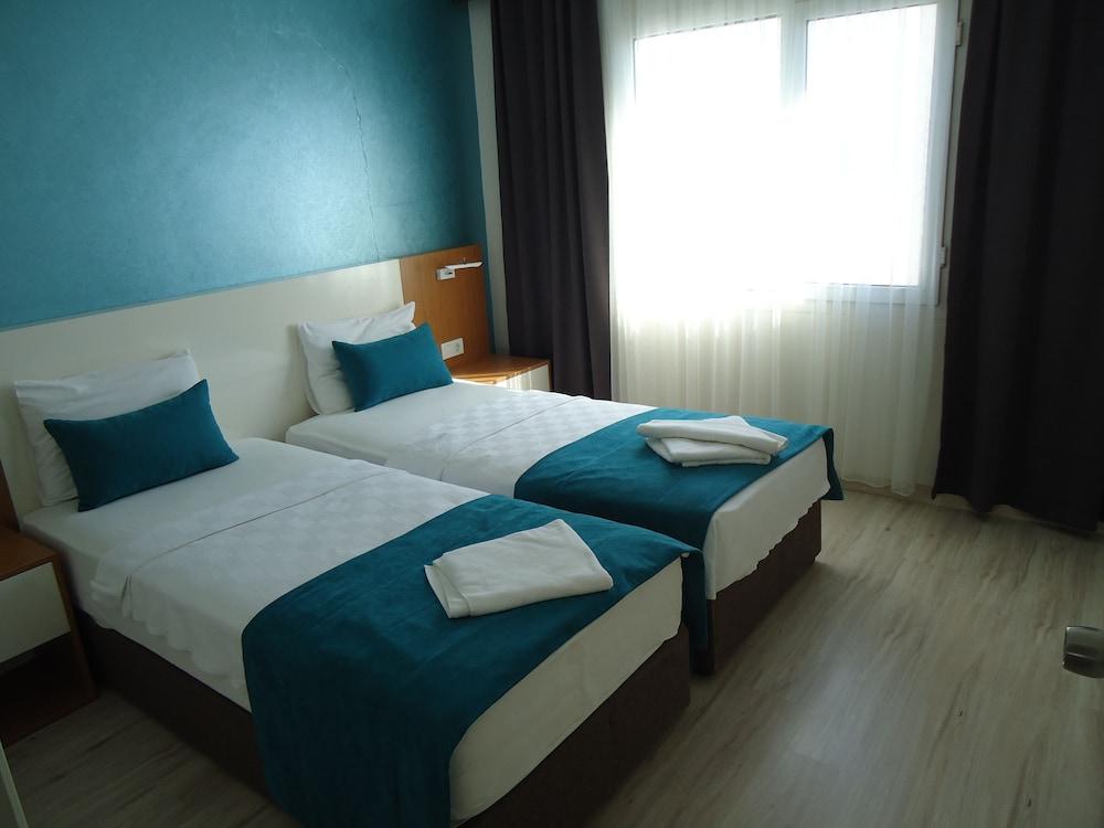 Baris Suite Hotel Кушадасы Экстерьер фото